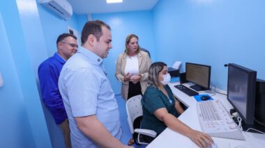 Ampliando o atendimento infantil, governador interino Roberto Cidade inaugura tomógrafo no HPSC da Zona Oeste