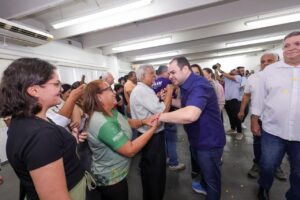 Leia mais sobre o artigo Governador Roberto Cidade visita Seduc e Sepror para alinhar demandas e fortalecer integração entre secretarias