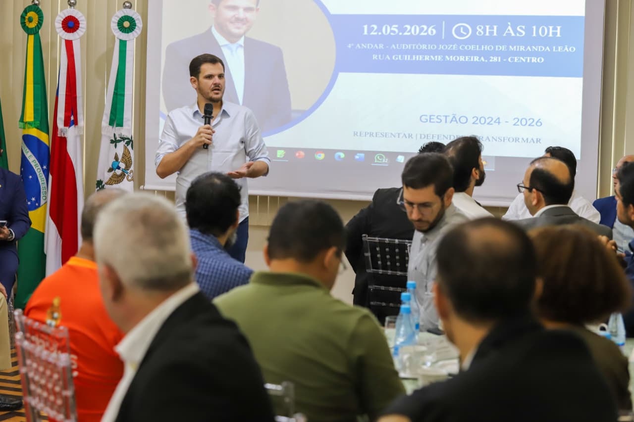 No momento, você está visualizando Prefeito Renato Junior debate com setor produtivo soluções que estimulem a economia da capital durante encontro na Associação Comercial do Amazonas
