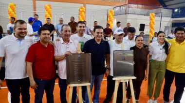 Omar Aziz destaca educação, segurança e obras em agenda em Parintins