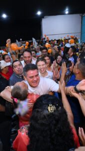 Leia mais sobre o artigo David Almeida cresce na capital e no interior, consolida segundo lugar e ganha força na disputa pelo Governo do Amazonas