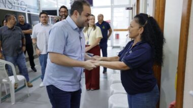 Governador Roberto Cidade anuncia reajuste salarial, adicional noturno e convocação de concursados para o Detran-AM