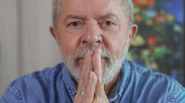 Lula explica ausência na Marcha para Jesus: “Coisa sagrada”