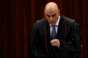 Leia mais sobre o artigo Câmara protocola novo pedido de impeachment contra Moraes