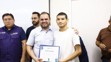 Governador Roberto Cidade inaugura oitava escola do Cetam em Manaus e lança edital para cursos presenciais na unidade