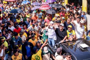 Leia mais sobre o artigo Alto Solimões recebe Eduardo Braga com grande apoio da população e agenda de entregas em seis municípios