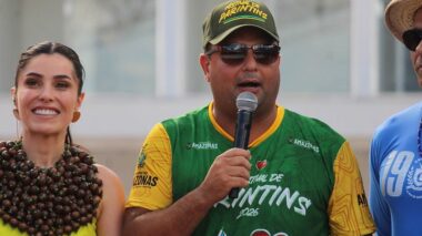 Festival de Parintins 2026: Caprichoso abre e Garantido encerra apresentações no Bumbódromo