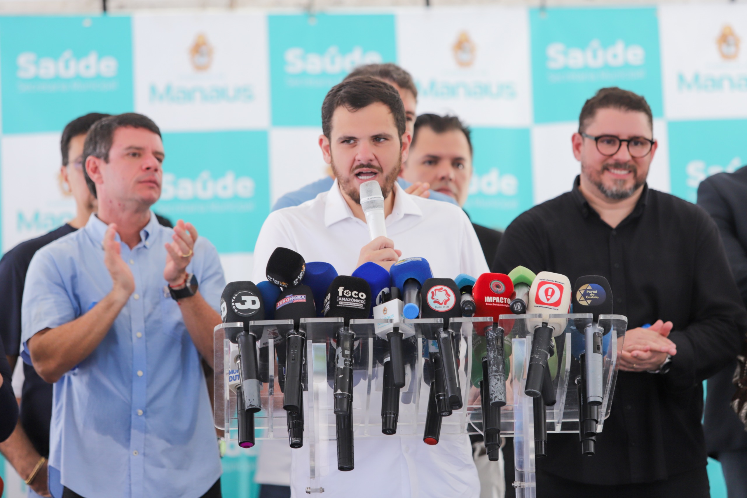 No momento, você está visualizando Prefeito Renato Junior anuncia nova convocação de mais de 90 profissionais de saúde para reforçar a rede municipal de Manaus