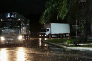 Leia mais sobre o artigo Prefeitura de Manaus dá início ao translado de mantimentos da ajuda humanitária a Venezuela em parceria com o Exército brasileiro