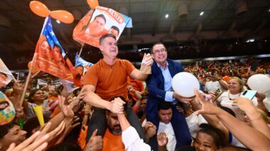 AVANTE REÚNE 12 MIL PESSOAS E TRANSFORMA LANÇAMENTO DE AUGUSTO CURY NA MAIOR MOBILIZAÇÃO POLÍTICA DA PRÉ-CAMPANHA NO AMAZONAS