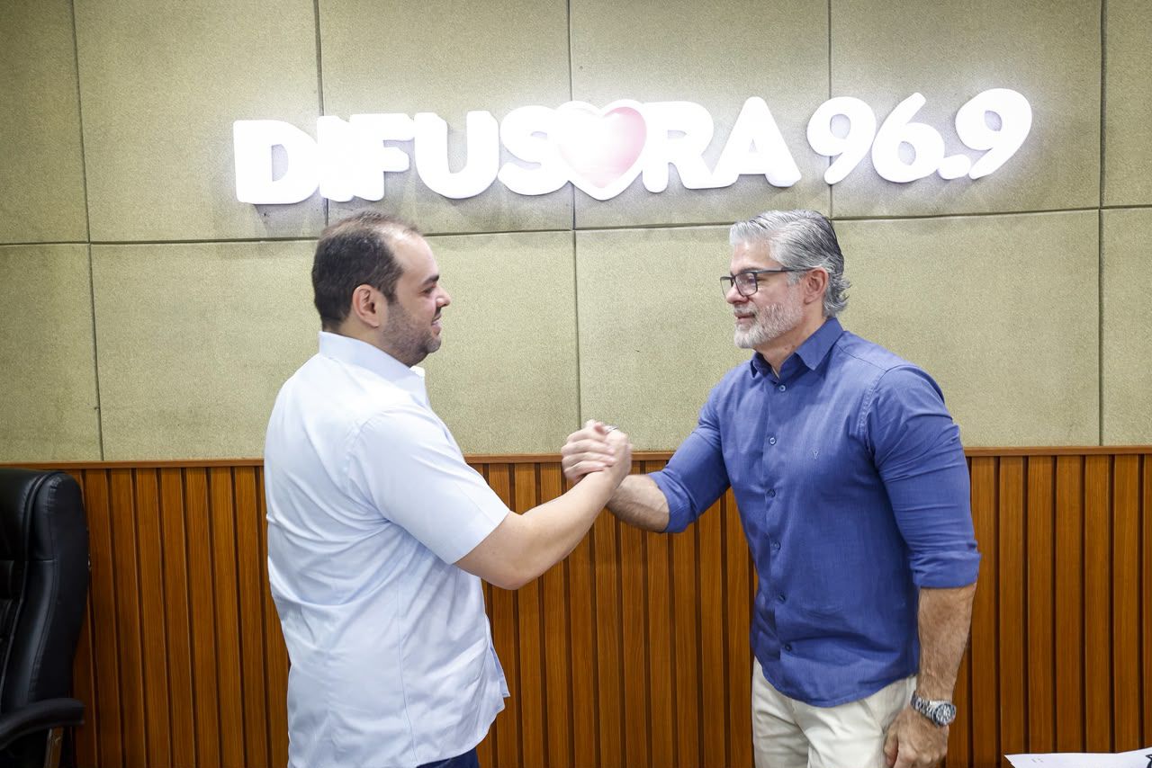 No momento, você está visualizando À Rádio Difusora, governador Roberto Cidade faz balanço de dois meses de gestão junto ao Executivo Estadual