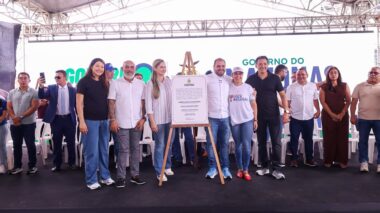 Governador Roberto Cidade leva serviços e entregas do Governo Presente para Itacoatiara