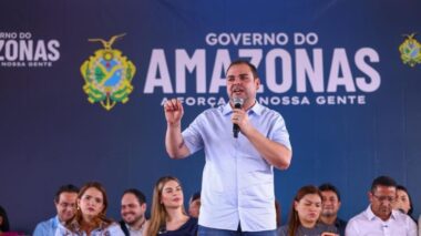 Roberto Cidade torna sem efeito decreto que remanejava R$ 100 milhões da UEA
