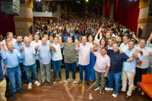 Leia mais sobre o artigo Movimento Amazonas Forte de Novo amplia força política e 47 prefeitos integram grupo que apoia pré-candidatura de Omar