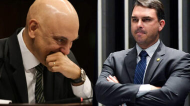 Flávio Bolsonaro detona Moraes após nova batida na casa de Jair e diz que ministro quer abafar sua visita aos EUA