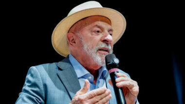 O que Lula disse em entrevista sobre ir a debates no primeiro turno