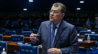 Eduardo Braga aciona o Governo Federal e o Ministério da Fazenda, e prepara reação jurídica em defesa da Zona Franca