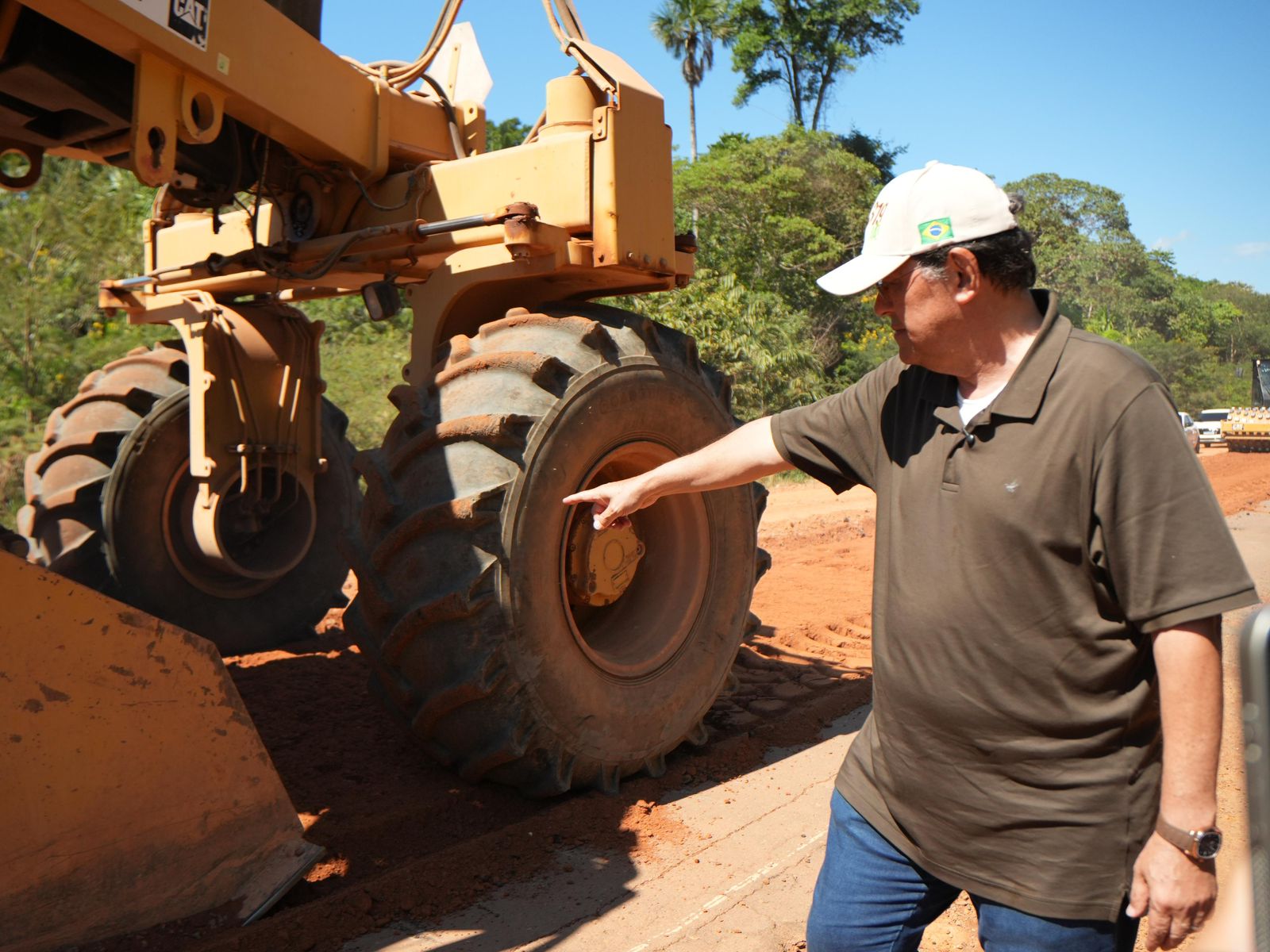 No momento, você está visualizando Eduardo Braga amplia ações no sul do Amazonas com entrega de portos, avanço da BR-319 e novos investimentos para os municípios