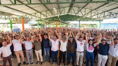 Omar Aziz e Eduardo Braga inauguram três portos no interior do Amazonas no mesmo dia e fiscalizam obra na BR-319, em Humaitá