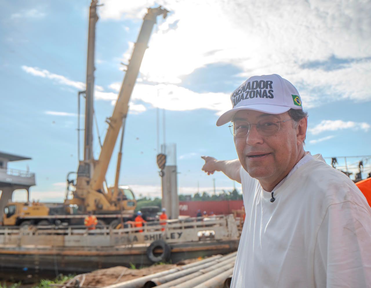 No momento, você está visualizando Eduardo Braga entrega ampliação do Porto de Tefé e acompanha obra que transforma antigo sonho da Ponte do Abial em realidade