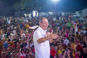 Leia mais sobre o artigo Omar Aziz confirma liderança no primeiro turno e vence todos os cenários de segundo turno, aponta nova pesquisa DMP