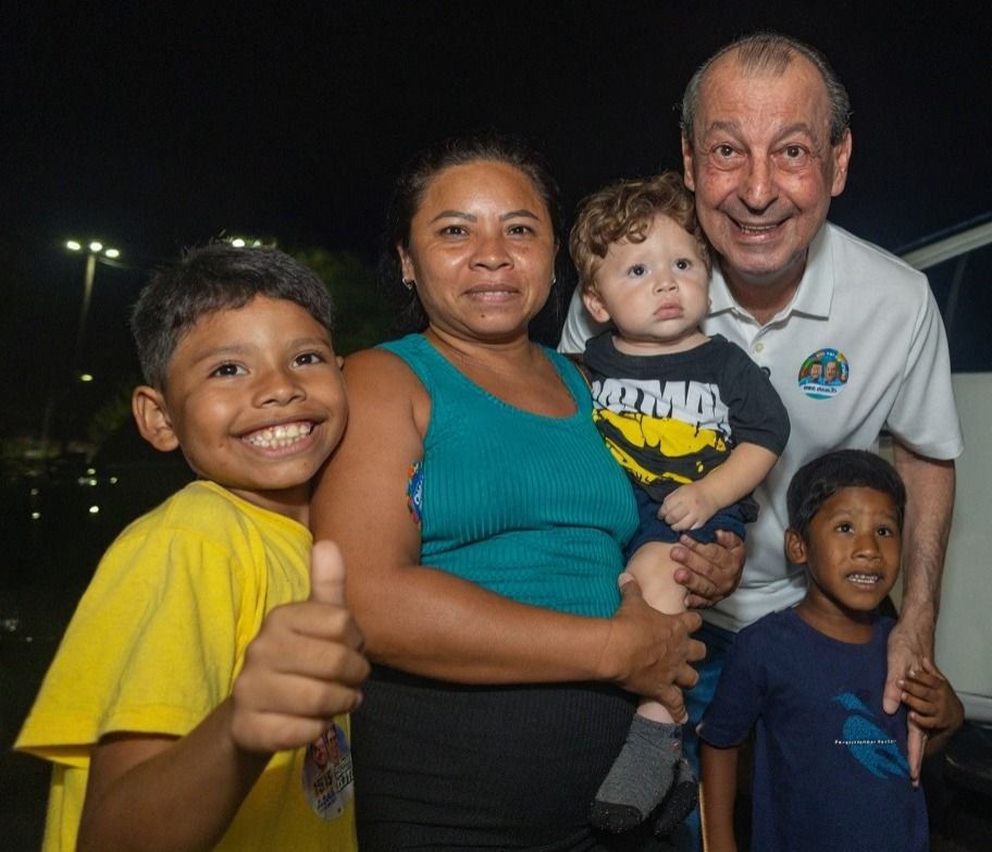 No momento, você está visualizando PEC 6×1: Omar ressalta impacto da mudança para mulheres e mães solo