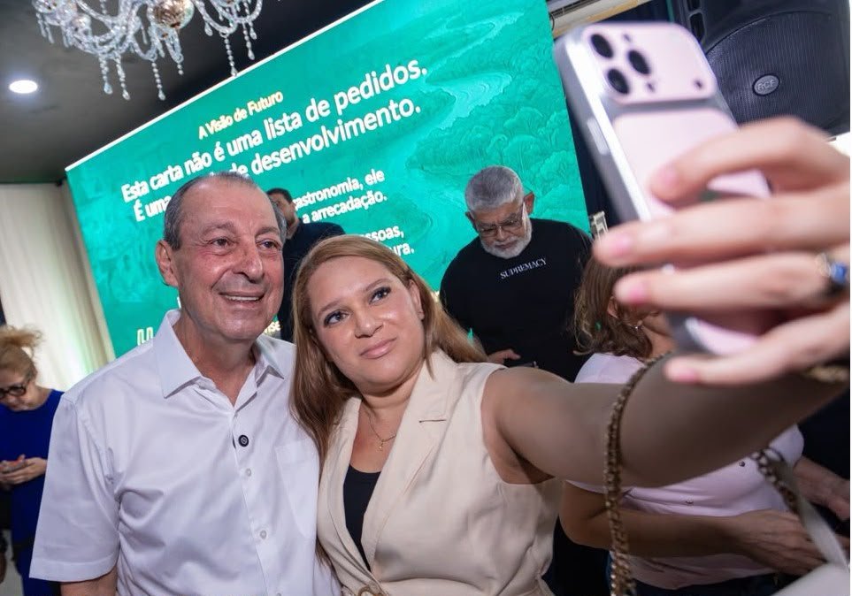 No momento, você está visualizando Omar propõe linha de crédito para fortalecer bares e restaurantes no Amazonas