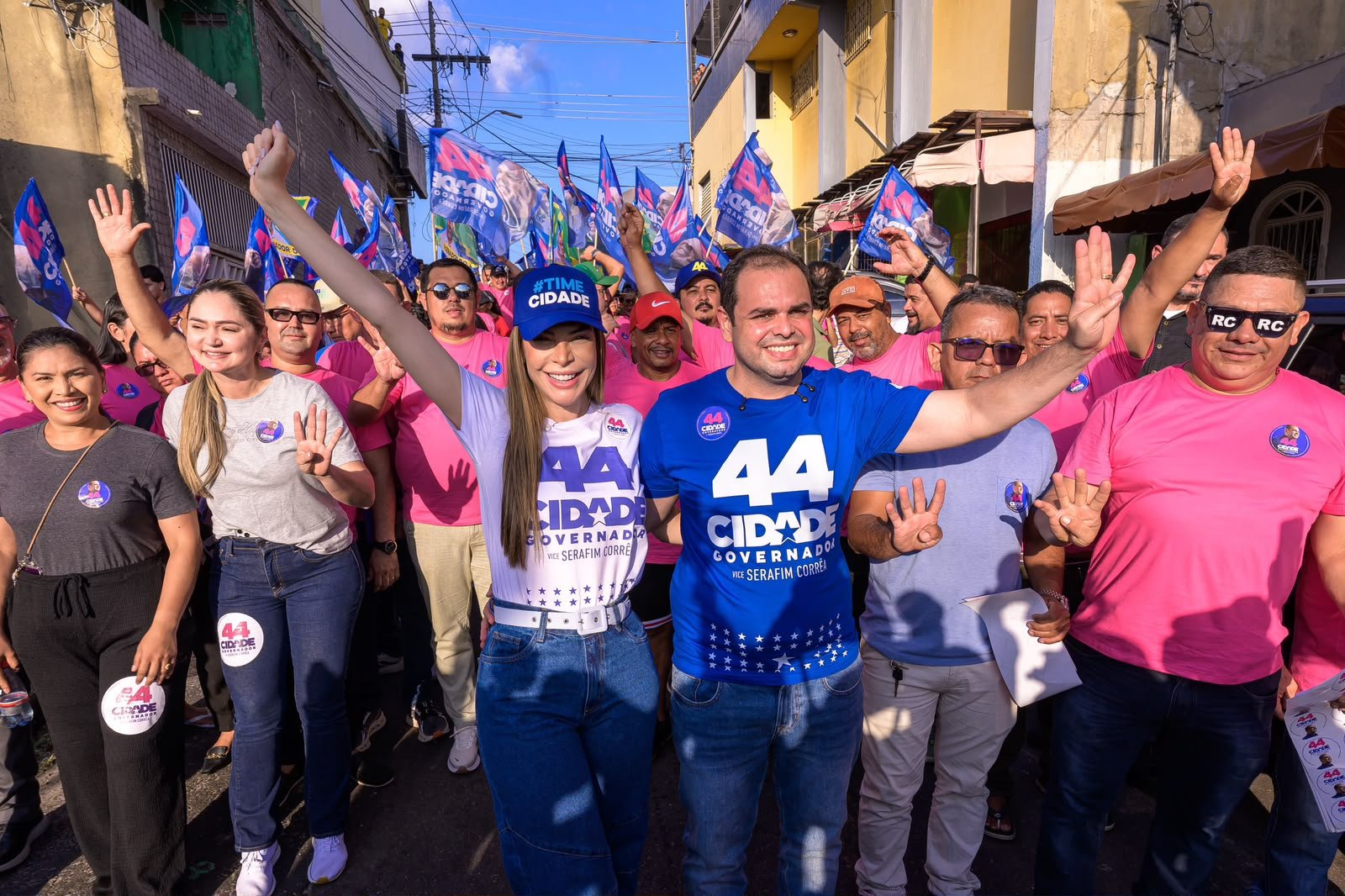 No momento, você está visualizando Cidade avança, Omar recua, e Projeta aponta empate técnico no Amazonas