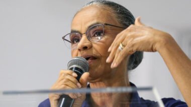 Marina Silva sofre tentativa de agressão em agenda de Haddad