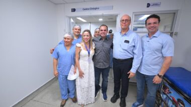 Governador Roberto Cidade visita Hospital Francisca Mendes e conhece tecnologia utilizada em cirurgias cardíacas pediátricas