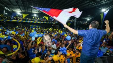 Roberto Cidade detalha proposta de ampliação do Auxílio Estadual para R$ 250 durante mobilização na zona Norte de Manaus