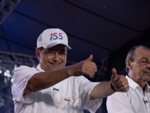 Leia mais sobre o artigo Nova pesquisa mostra que Eduardo Braga segue ampliando a liderança na disputa pelo Senado: segundo a DMP, o senador lidera com 27,8%