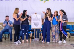 Leia mais sobre o artigo Primeira-dama Thaisa Cidade acompanha Governo Presente com serviços de saúde, assistência social e cidadania em Tefé