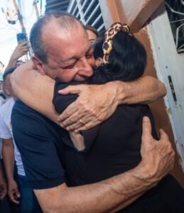 Leia mais sobre o artigo Nova pesquisa Quaest/TV Amazonas confirma liderança de Omar na disputa pelo Governo do Amazonas