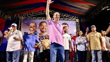 Em Coari e Nhamundá, Omar propõe fortalecer saúde e segurança para evitar deslocamentos a Manaus