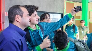 Roberto Cidade reforça aposta em tecnologia e inovação durante visita à Fundação Paulo Feitoza