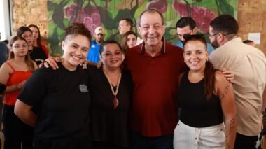Omar vai ampliar crédito e fomento para fortalecer a cultura no Amazonas