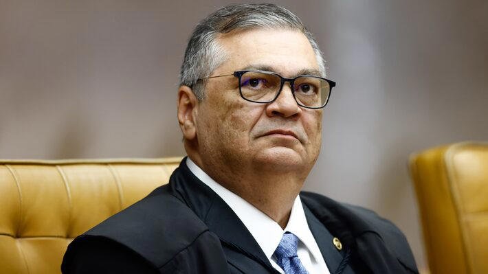 No momento, você está visualizando Escalada da crise no STF: veja a repercussão após embate entre Dino e Mendonça sobre cúpula da PF