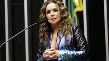 Vídeo: Daniela Mercury leva “Dark Horse” ao Rock in Rio e público associa a Flávio