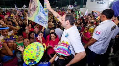 Em Manaus, Roberto Cidade mobiliza mais de 6 mil apoiadores em reuniões sobre educação, segurança e inclusão