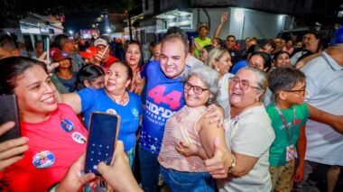 Roberto Cidade e Serafim Corrêa levam propostas do Plano de Governo a diferentes regiões de Manaus