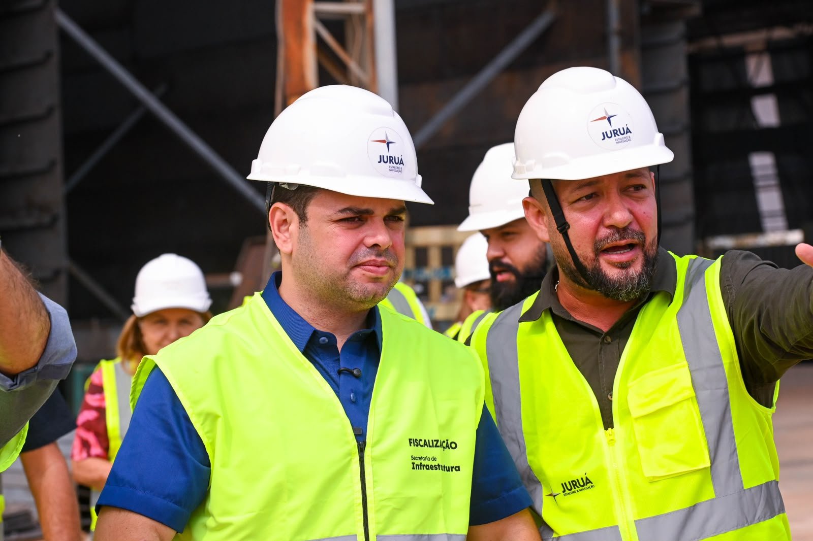 No momento, você está visualizando Roberto Cidade inspeciona construção de terminais flutuantes para comunidades do interior do Amazonas