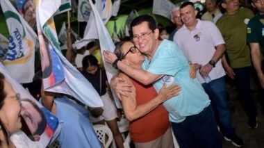 Alfredo Nascimento reúne multidões em Maués e Parintins na reta final das eleições